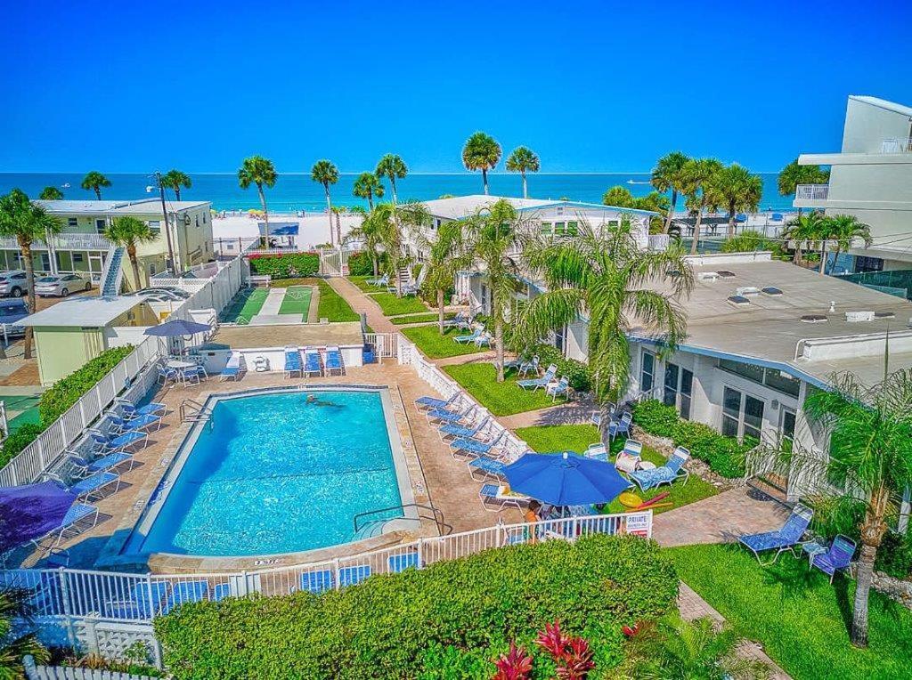 Sea Crest Aparthotel Point O'Rocks Kültér fotó